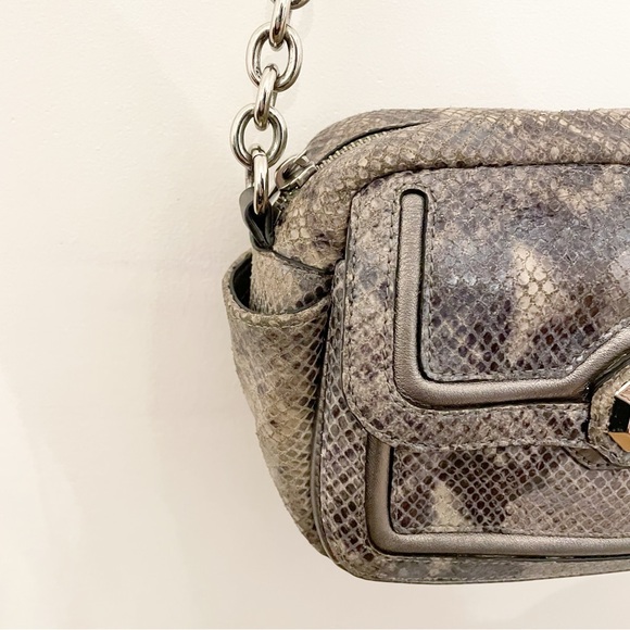 Coach Cambell Me Iridescent
Gray Leather Python F24849
Crossbody - Picture 7 of 16